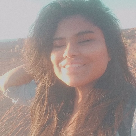 Meet your Posher, Martika - Picture 1 of 1